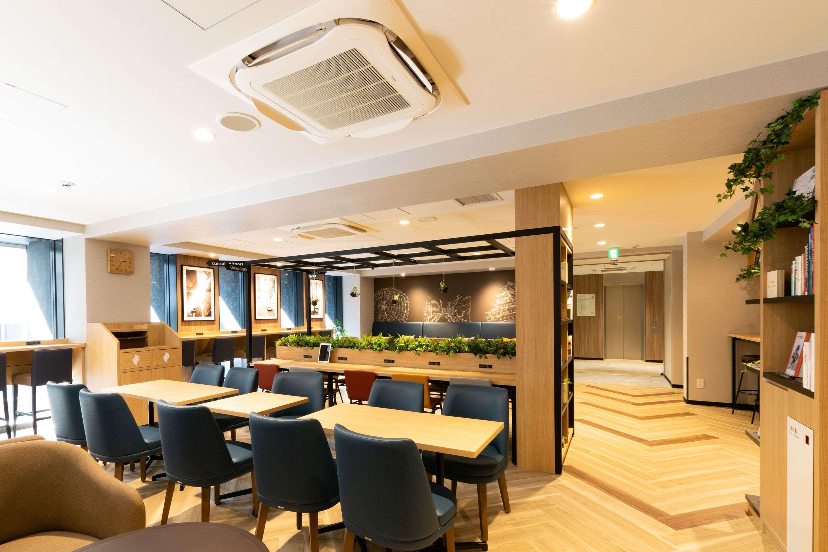 Comfort Hotel Shin-Осака Экстерьер фото